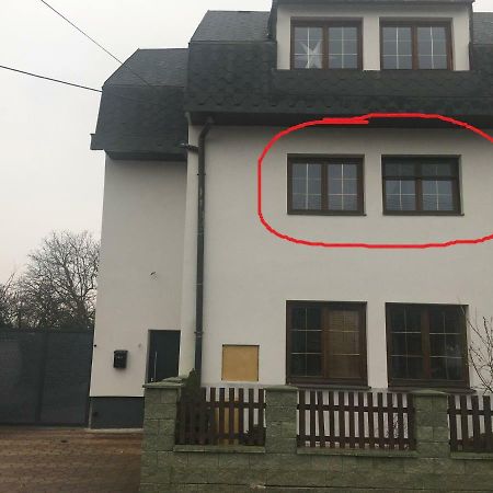 Apartment Dubnica-Prejta 2 Dubnica nad Váhom Zewnętrze zdjęcie